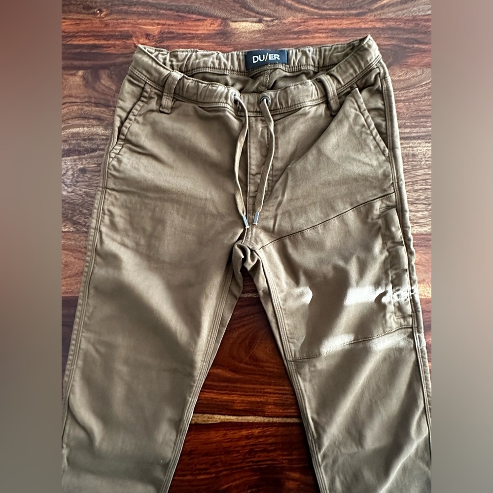 DUER No Sweat Jogger Small khaki color